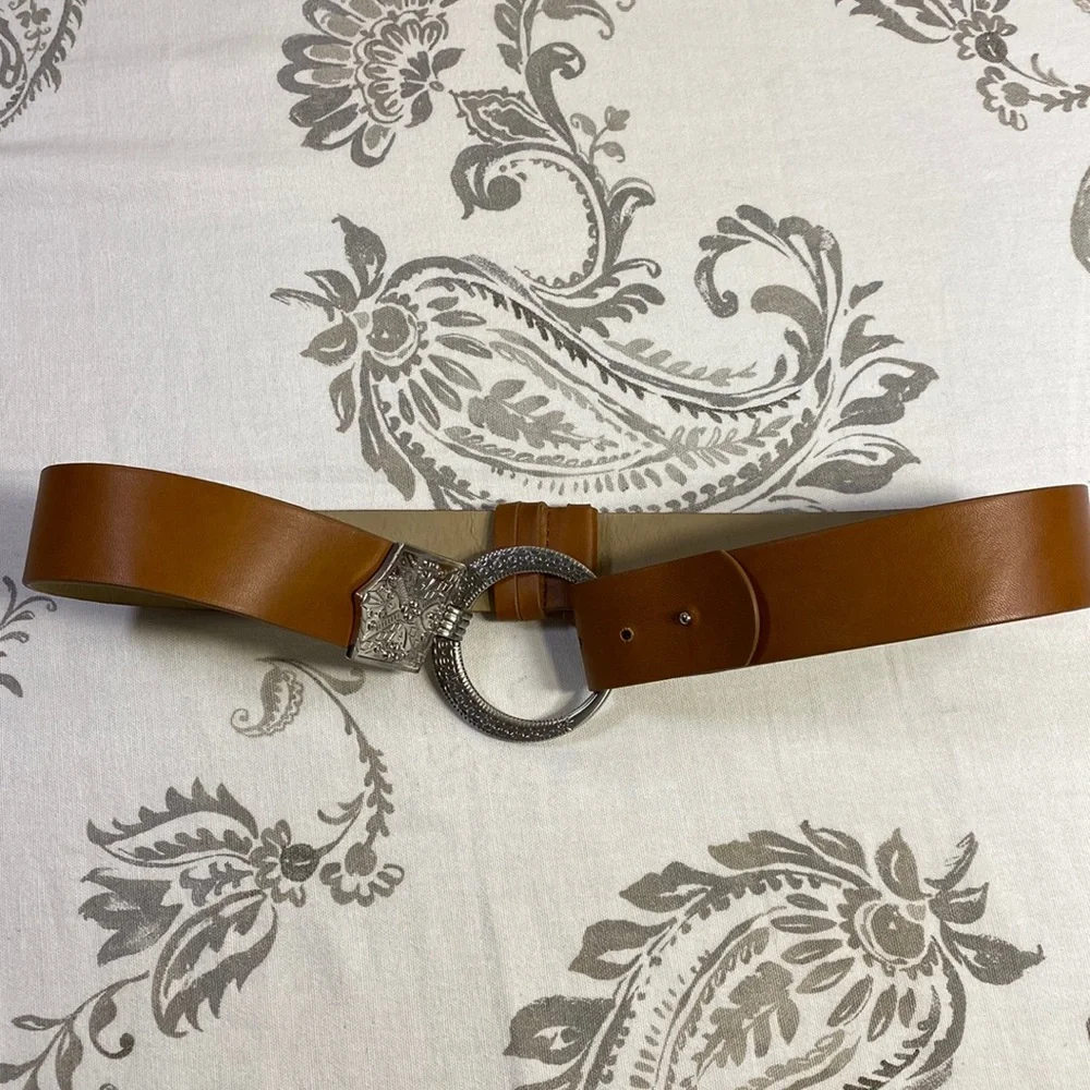 Chicos wide Boho silver‎ tone circle buckle